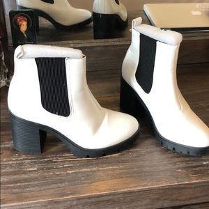 Never before worn white booties